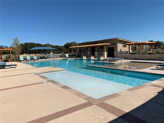 Building Photo - 2108 Pecan Island Dr