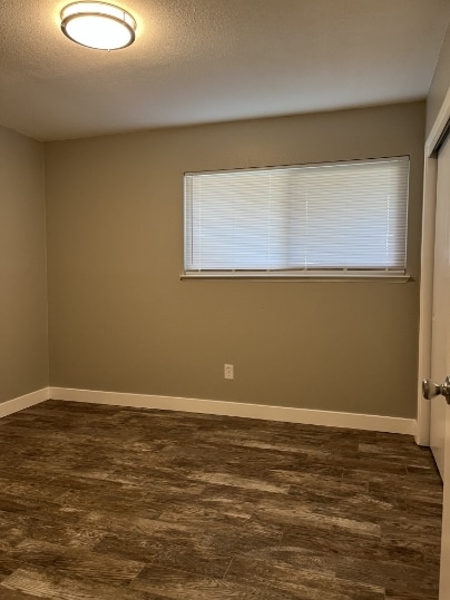 Building Photo - 1176 Robert Dr