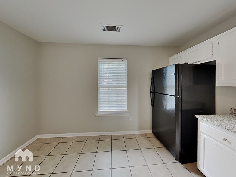 Building Photo - 4431 Annie Mae Dr