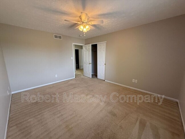 Building Photo - 6716 Bluffview Cir