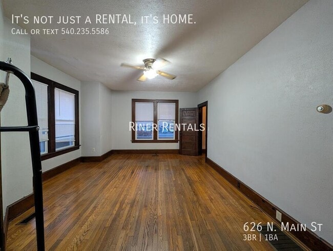 Building Photo - 626 N Main St