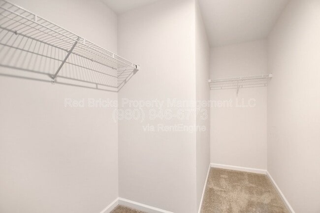 Building Photo - 1227 Southern Sugar Dr