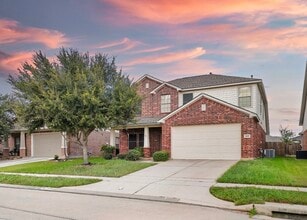 Building Photo - 15206 Bartlett Landing Dr