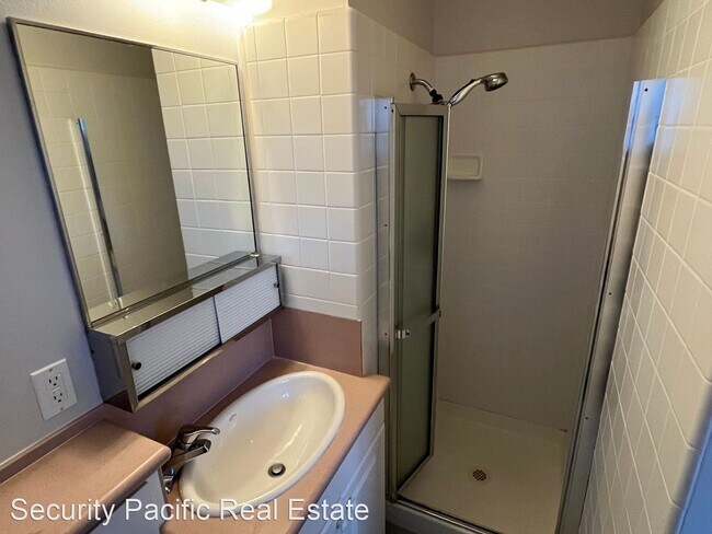 Building Photo - 3 br, 2 bath House - 2722 Moyers Rd.