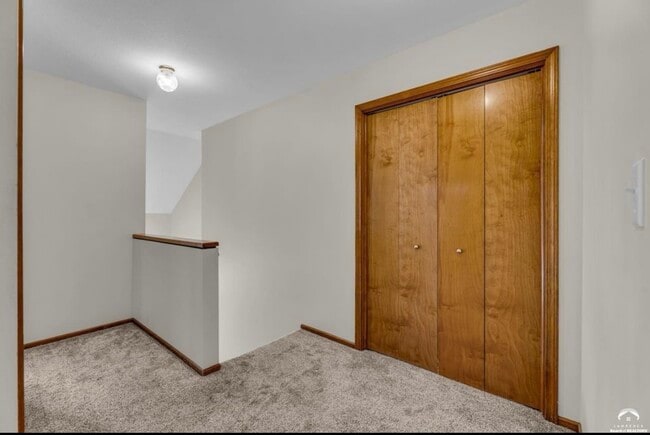 Building Photo - 2726 Harrison Pl