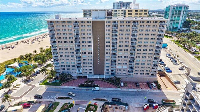Building Photo - 133 N Pompano Beach Blvd