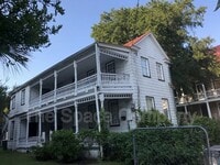 Building Photo - 46 1/2 Vanderhorst Street