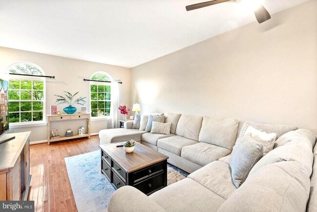 Building Photo - 13964 Cannondale Way