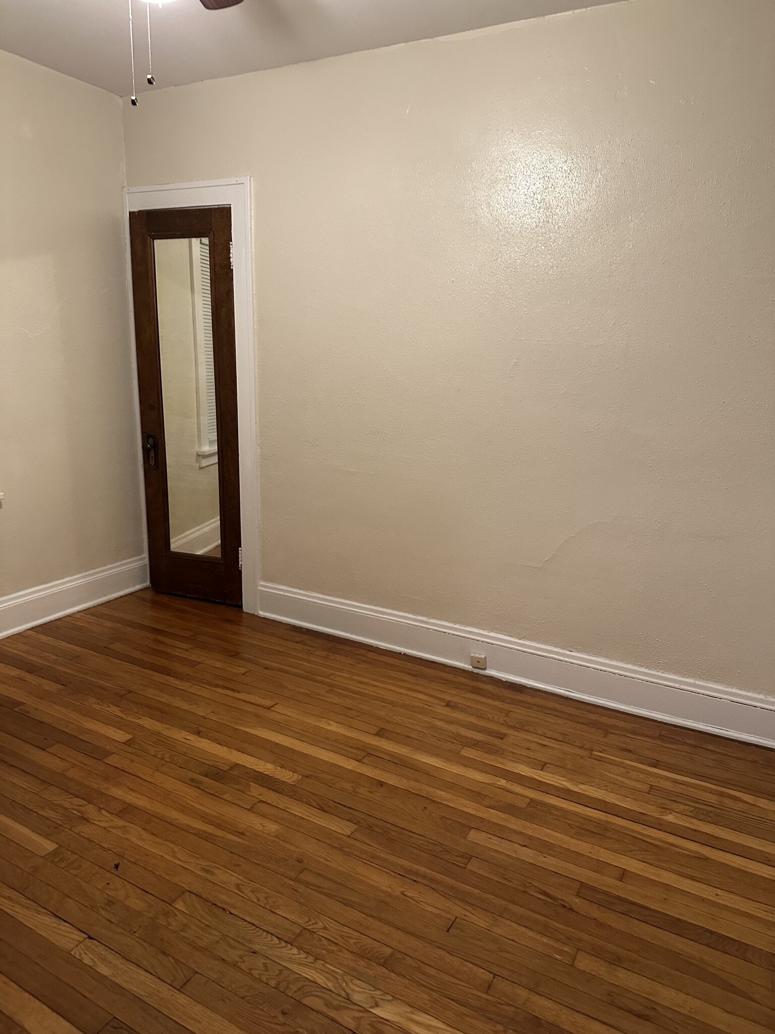 Front bedroom - 3517 Hildana Rd