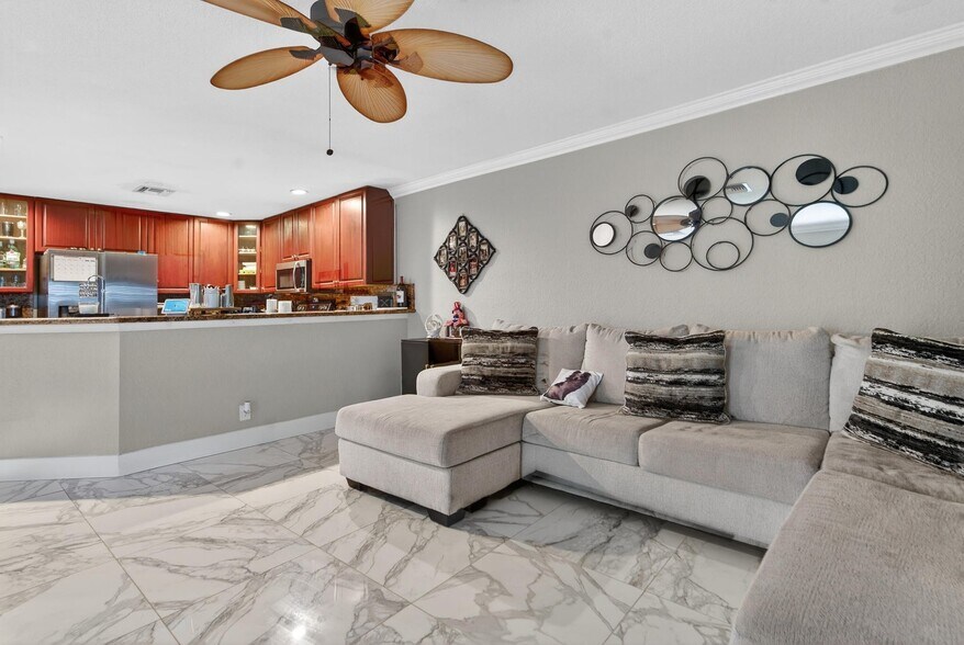 Building Photo - 3370 Turtle Cv