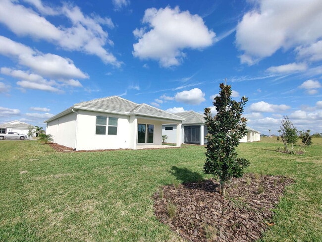 Building Photo - 8173 Sternway Rd