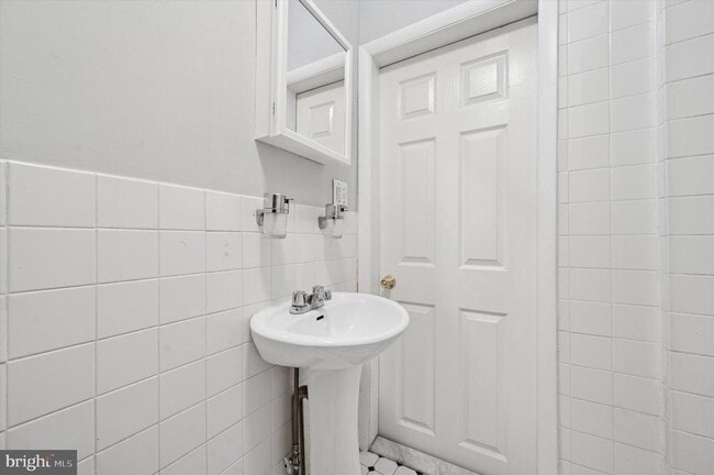 Building Photo - 159 N 21st St