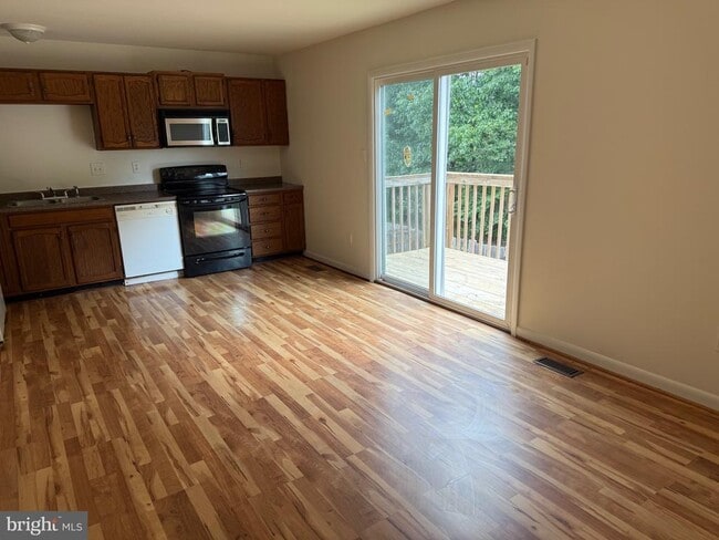 Building Photo - 5109 Pecan Dr