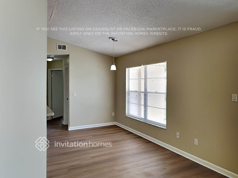 Building Photo - 2751 Mint Dr