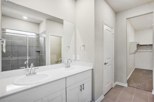Building Photo - 602 Travine Dr
