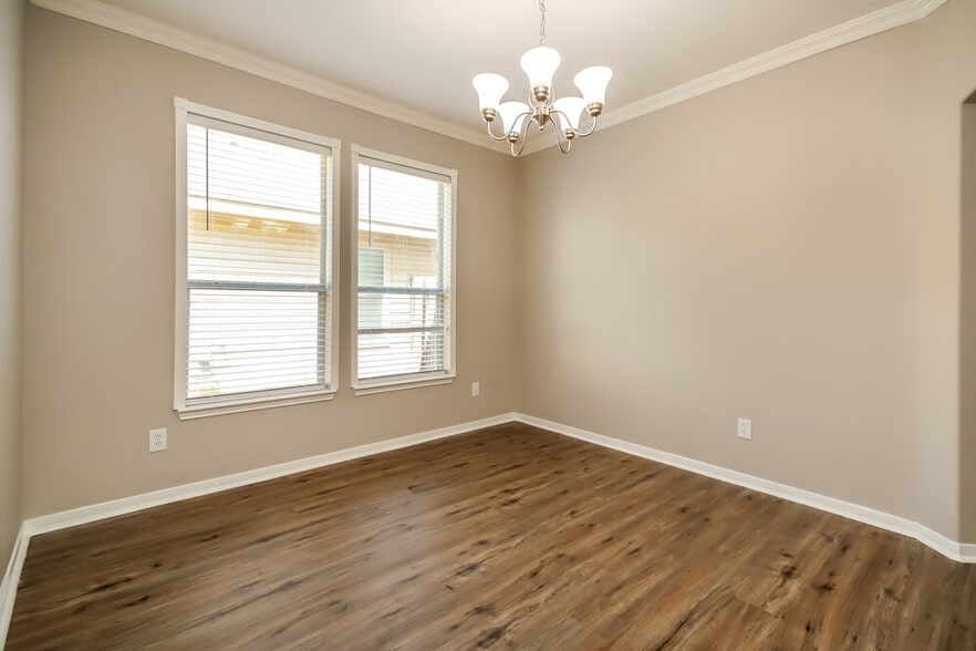 Building Photo - 21114 Normand Meadows Ln