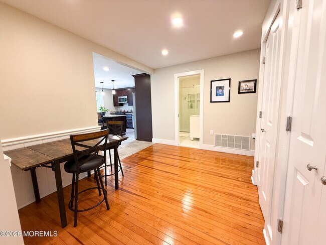 Building Photo - 25 Ocean Ave