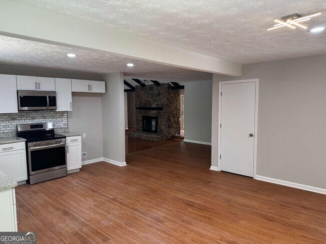 Building Photo - 1516 Chase Ct