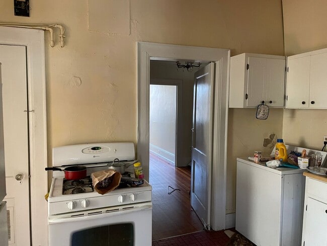 Building Photo - 1313 S Perry St