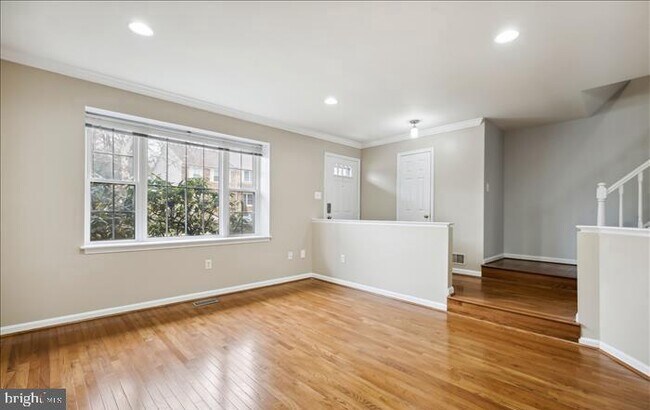 Building Photo - 3970 Burning Bush Ct