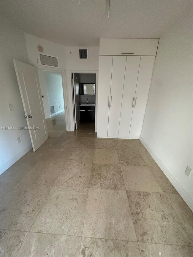 Building Photo - 10730 NW 66th St