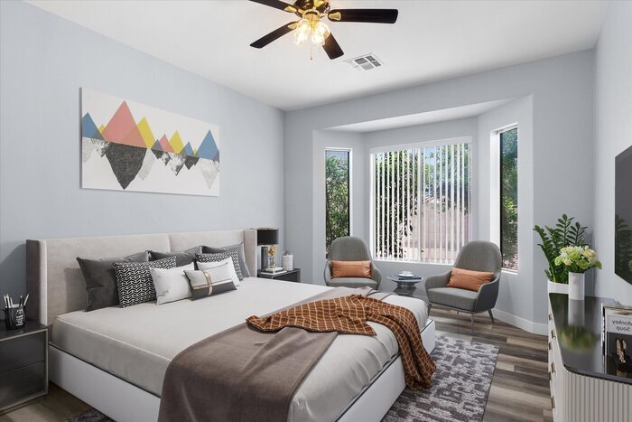 Building Photo - 92 E Spur Ave