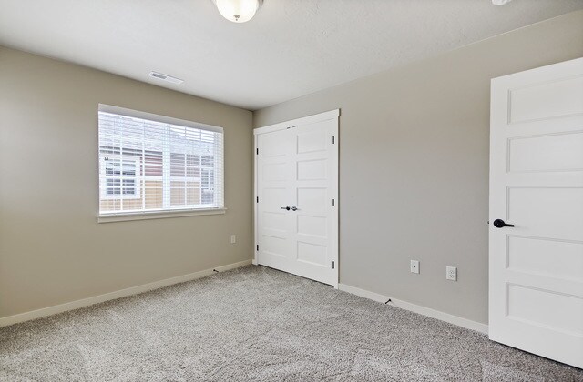 Building Photo - 12608 W Irving St