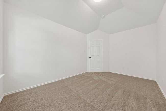 Building Photo - 3315 Berzin Ct