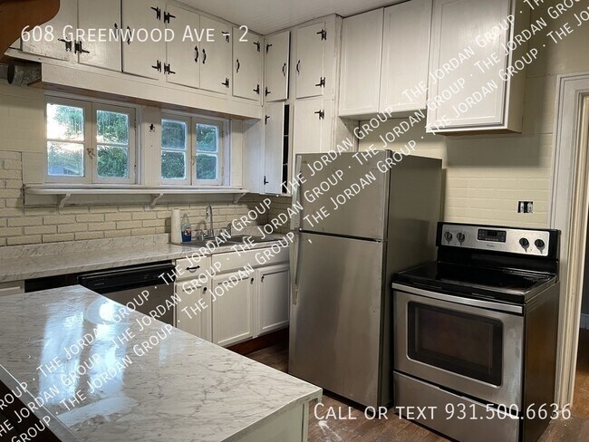 Building Photo - 608 Greenwood Ave