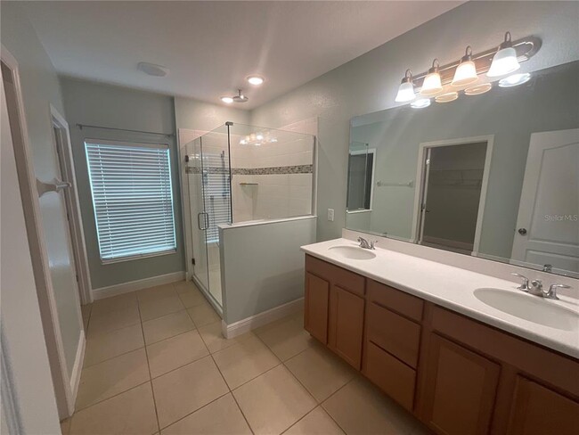 Building Photo - 878 Benjamin Trail