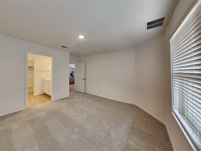 Building Photo - 3023 Twisted Myrtle Dr