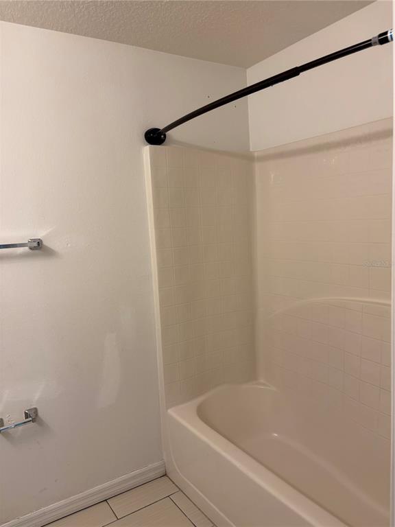 Building Photo - 120 Spoonbill Ct