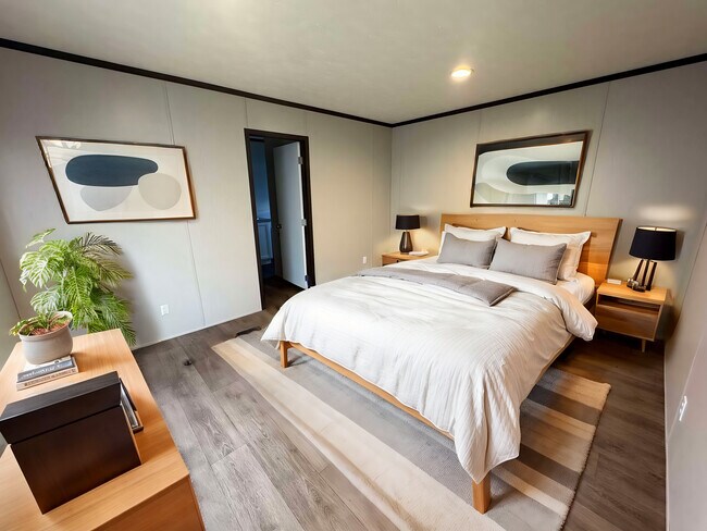 Building Photo - 114 Shady Grove Dr