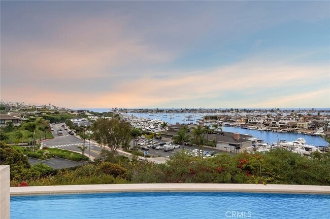 Building Photo - 1523 Dolphin Terrace