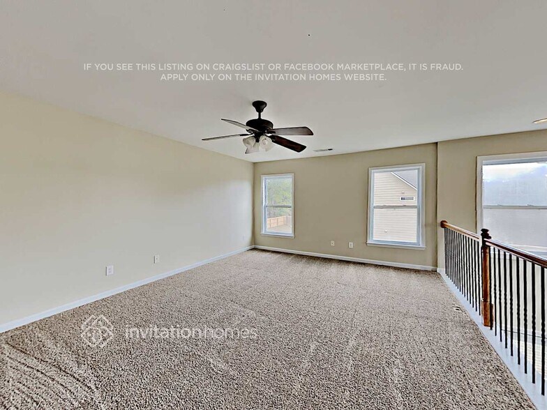 Building Photo - 872 Preserve Park Dr