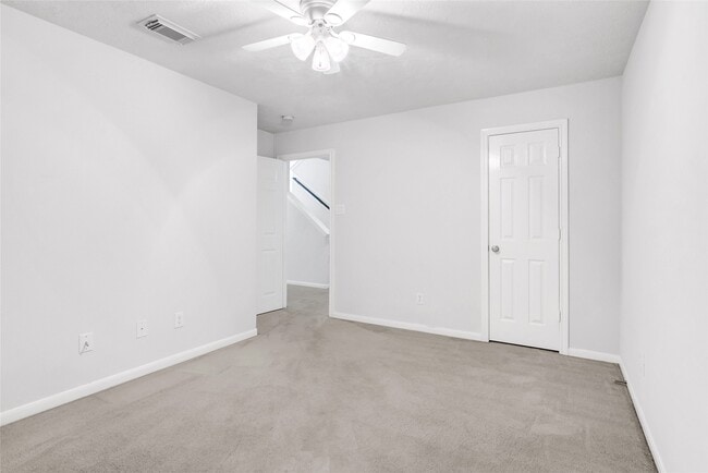 Building Photo - 10231 West Palm Lake Drive