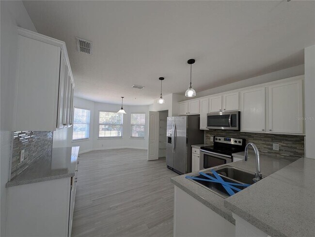 Building Photo - 2203 Chatham Pl Dr