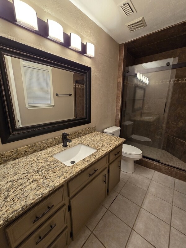 Building Photo - 505 E Acker Tap St