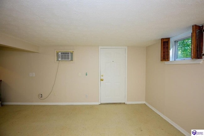 Building Photo - 5918 S Wilson Rd