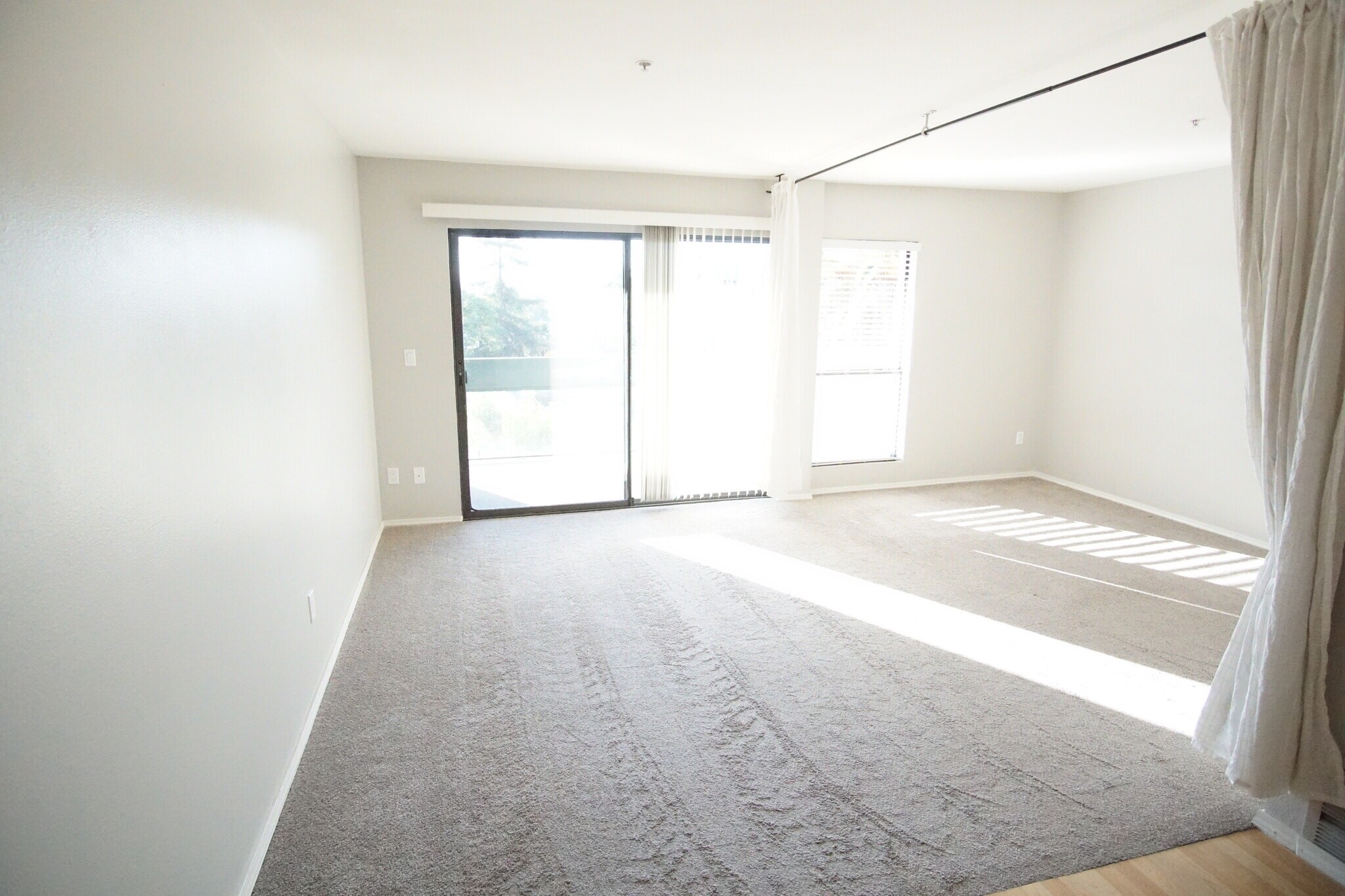 Building Photo - 1771 Broadway St