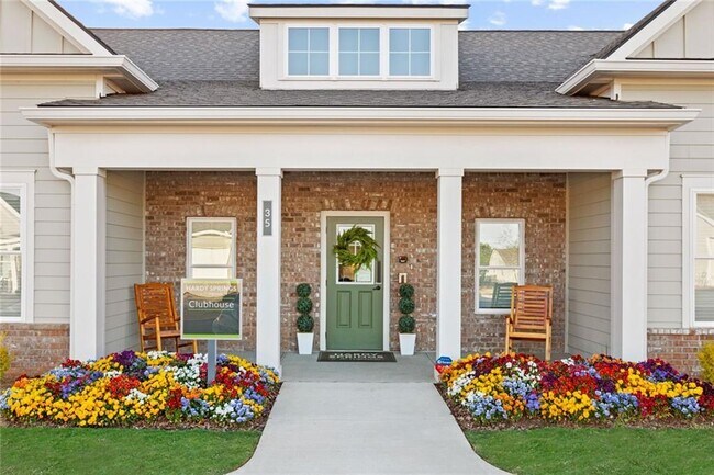 Building Photo - 705 Charles Hardy Pkwy