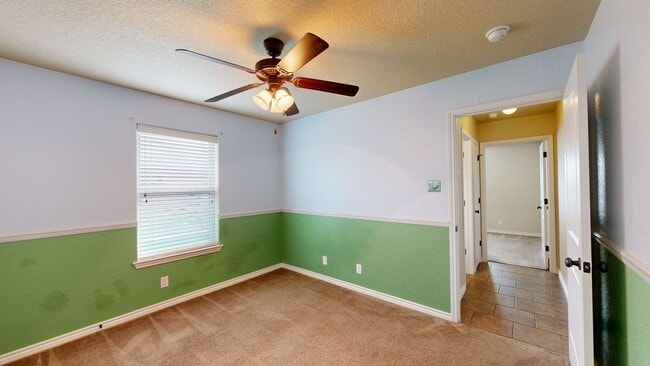 Building Photo - 2 WEEKS FREE RENT + $1,895 ONE STORY 4 BEDROOM WITH 3 FULL BATHS