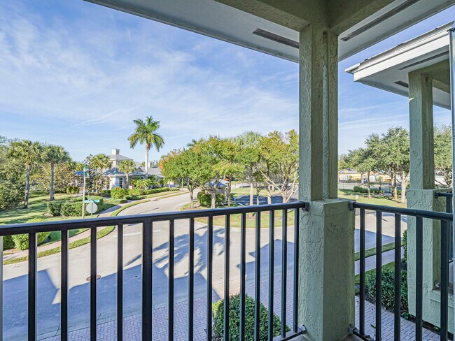 Building Photo - 1835 Bridgepointe Cir