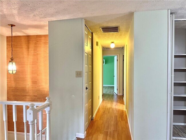 Building Photo - 6775 Windfaire Dr