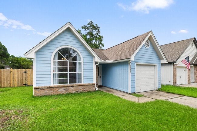 Building Photo - 3045 Yorktown Cir