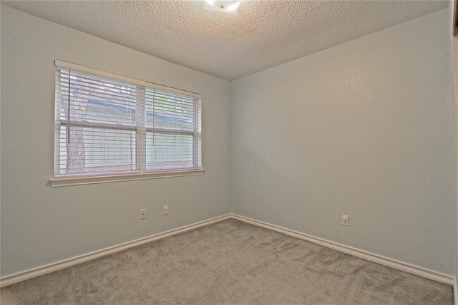 Building Photo - 14207 Anita Marie Ln