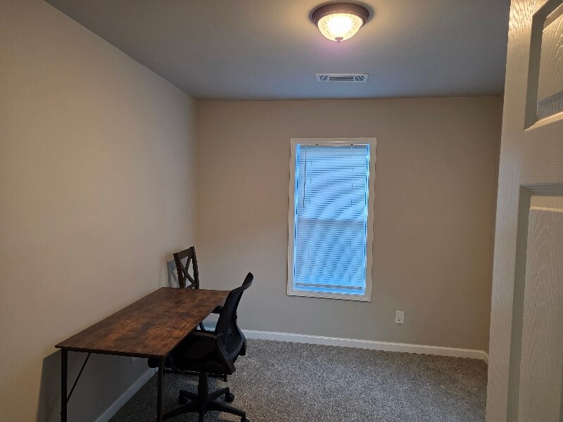 Building Photo - 2793 Suwanee Ave