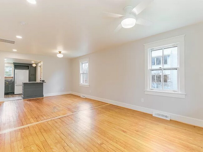 Building Photo - Beautifully Restored Belmont Gem With Fenced Yard