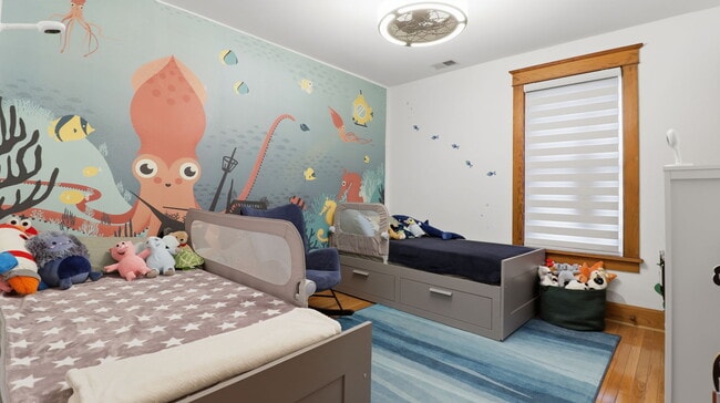 Building Photo - 30 Longfellow St NE