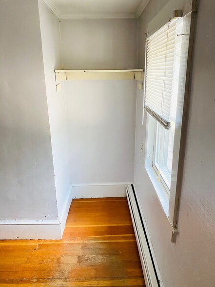 Bedroom 2 Closet - 40 Russell St